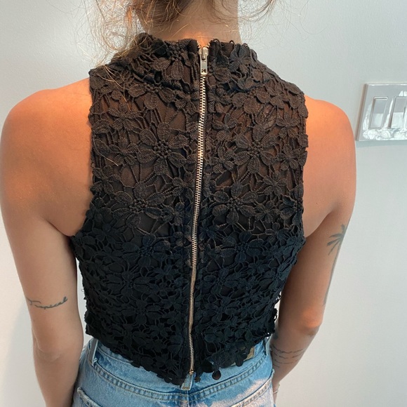 LF Black floral crochet high neck top - Picture 2 of 4